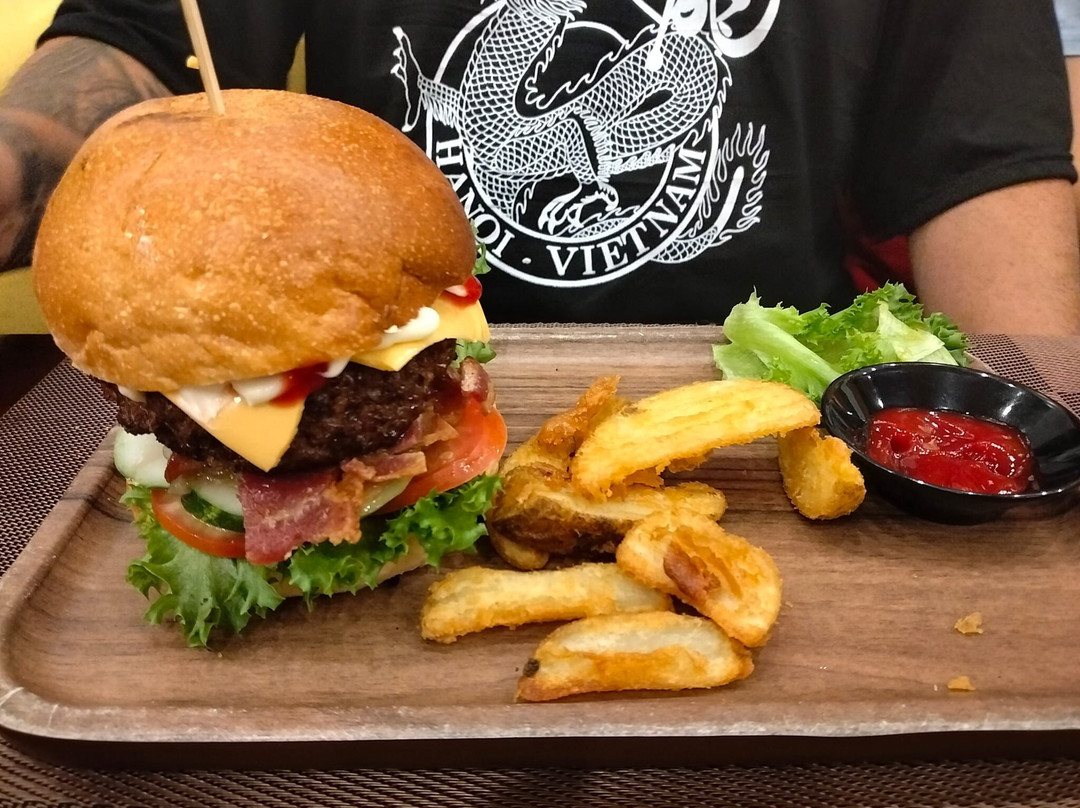 Napolis Pizza Bar Tam Coc