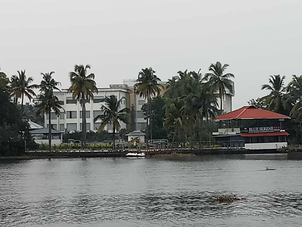 Blue Serene Resorts主图