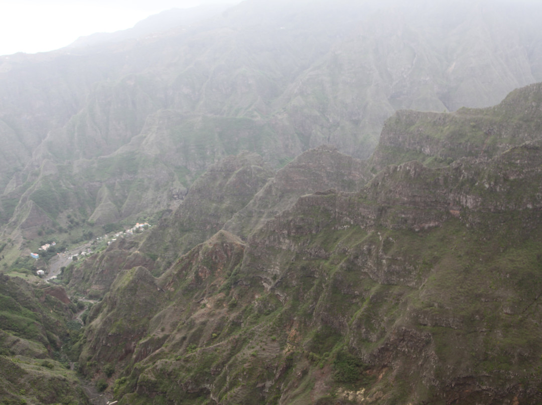 Porto Novo-Ribeira Grande Road-Porto Novo必去景点