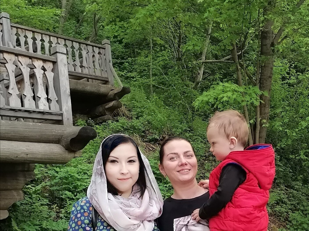 Waterfall Gremiachy-谢尔吉耶夫镇必去景点