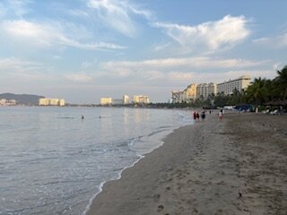 伊斯塔帕太阳景观多拉多太平洋全包水疗度假村-泳池