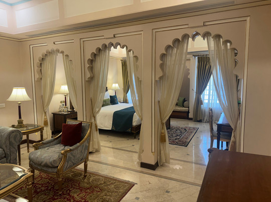 法塔赫普拉卡什皇宫饭店主图