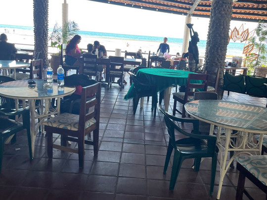 Bay View Hotel主图