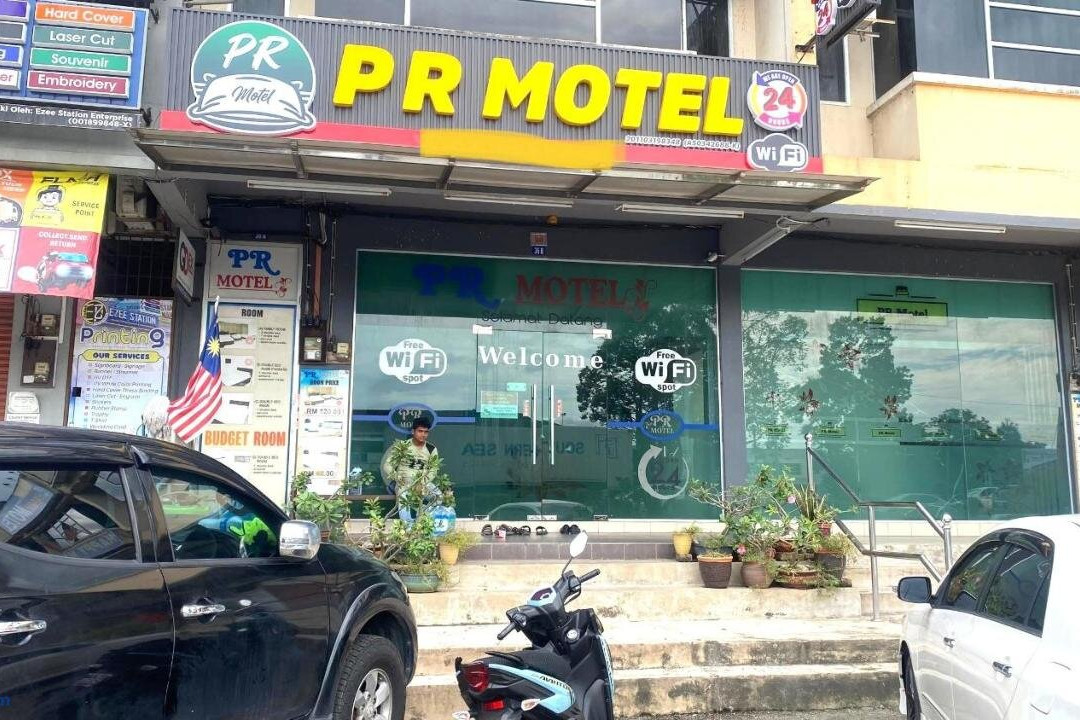Capital O 91275 Pr Motel