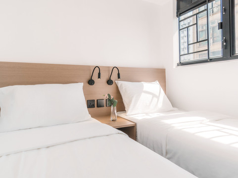 红茶馆酒店主图