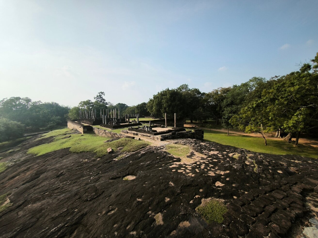 Medirigiriya Vatadage-波隆纳鲁瓦必去景点