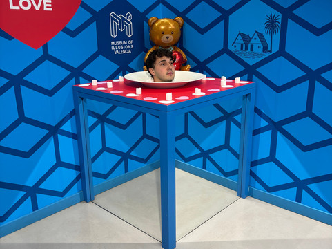 Museum Of Illusions Valencia-巴伦西亚必去景点