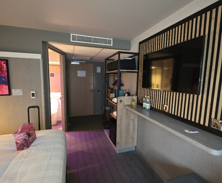 弗罗姆普瑞米尔酒店主图