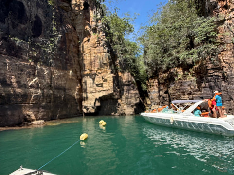 Sou VIP - Passeios de Lancha e 4x4-Capitolio必去景点