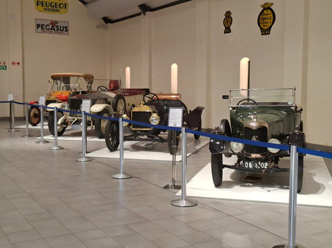 法兰舒克汽车博物馆-法兰舒克必去景点