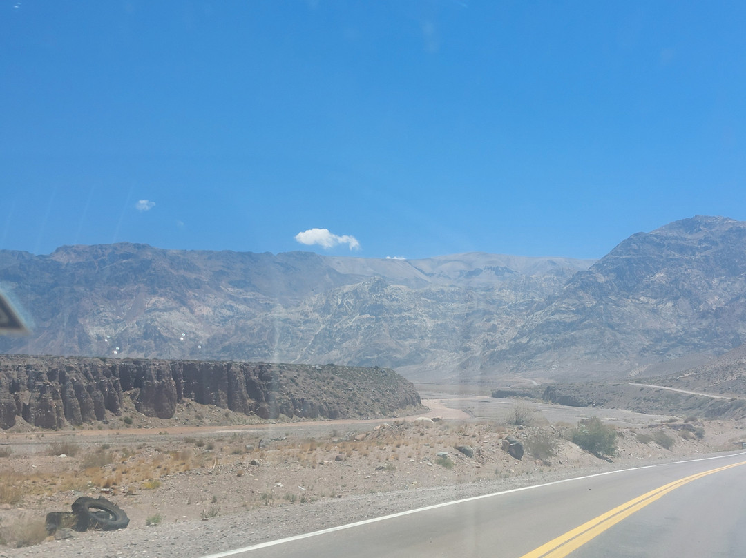 Tunel Del Cristo Redentor-Las Cuevas必去景点