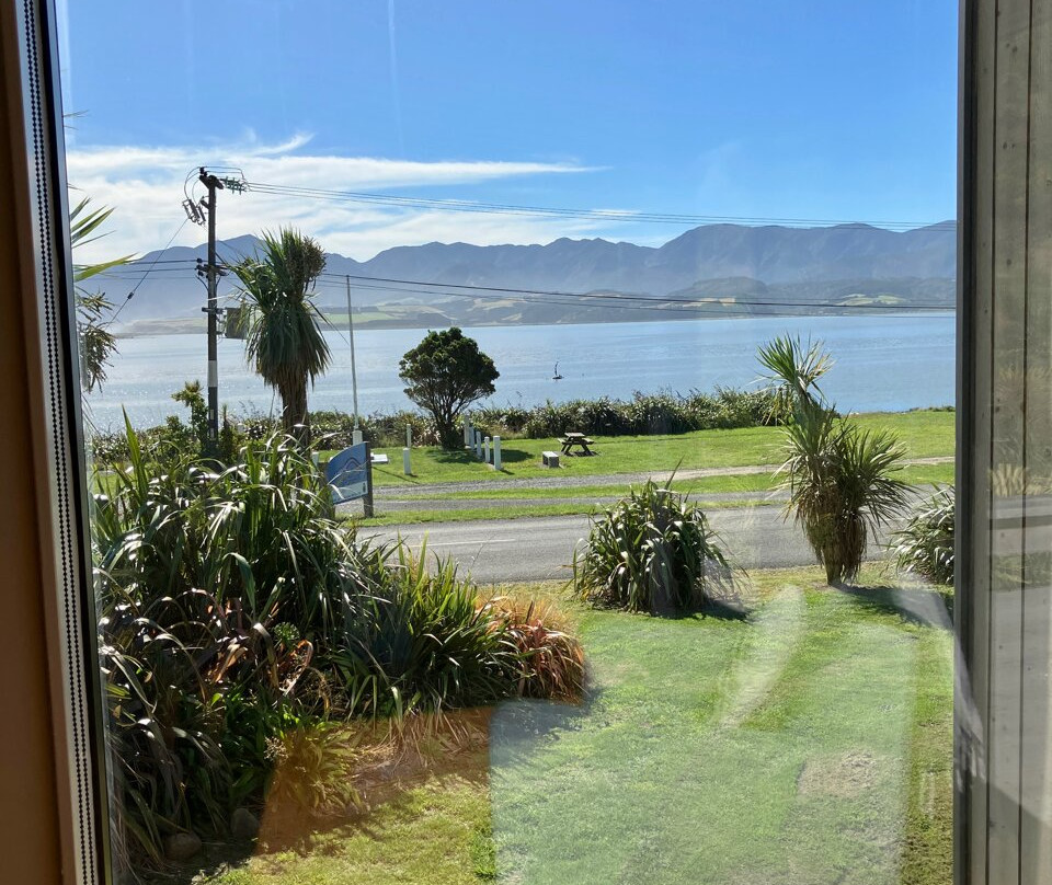 Lake Ferry Hotel主图