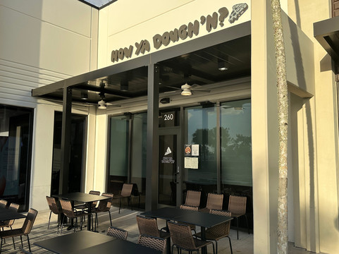 How Ya Dough'n Pizza