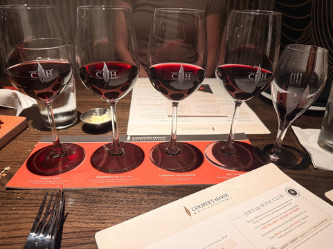 Cooper's Hawk Winery & Restaurant