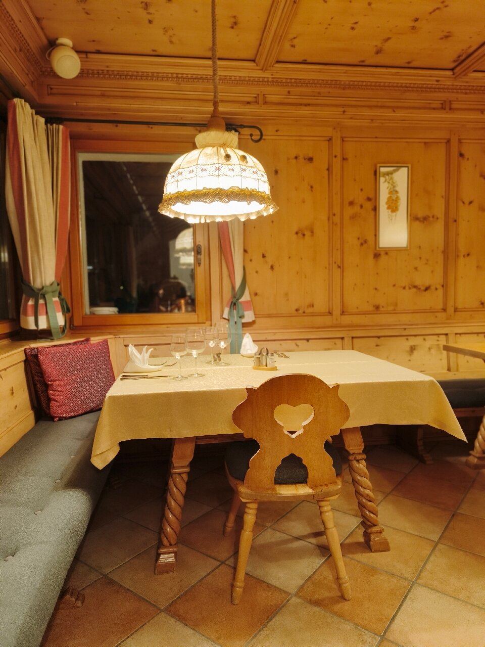 拉索格利纳酒店-官方