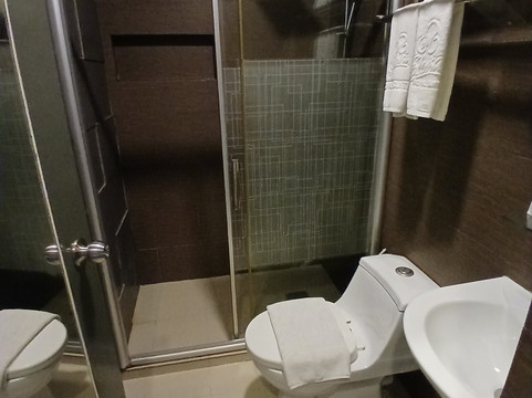 埃洛伊萨皇家套房酒店主图