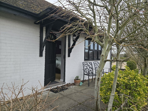 乔治与龙乡村别墅酒店主图