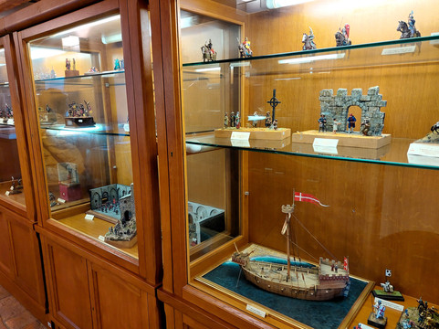 Museo Comunale del Figurino Storico-卡伦扎诺必去景点