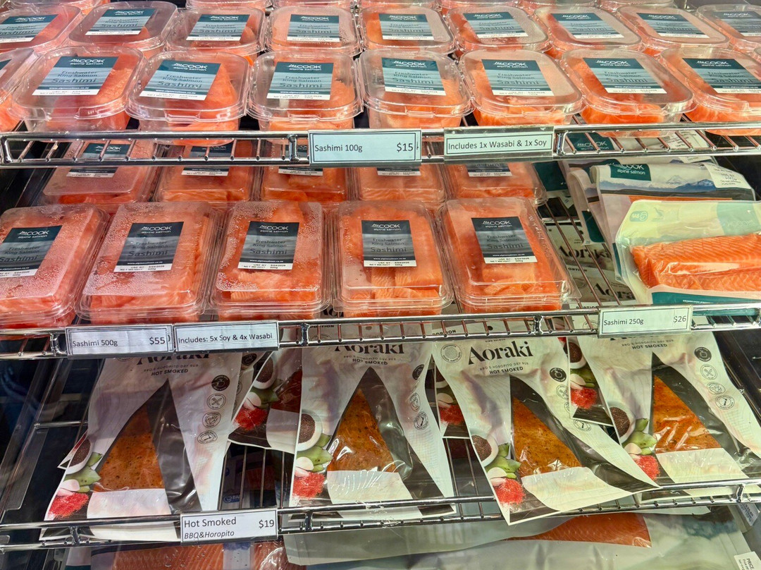 库克山三文鱼养殖场-特威泽尔必去景点