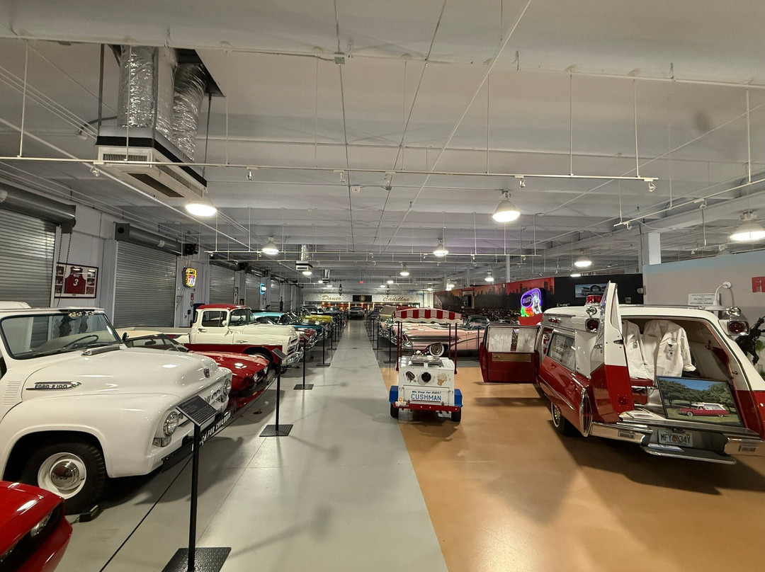 Dauer Museum Of Classic Cars-森赖斯必去景点