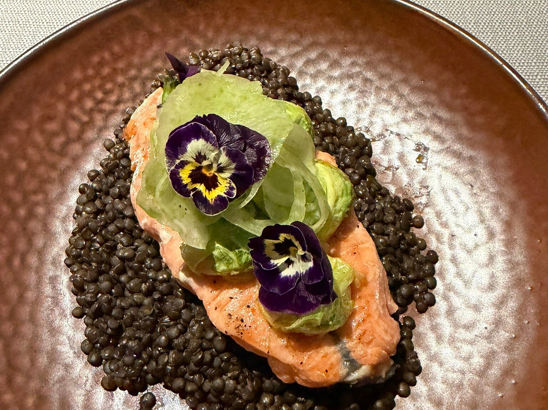 阿斯科特大酒店主图