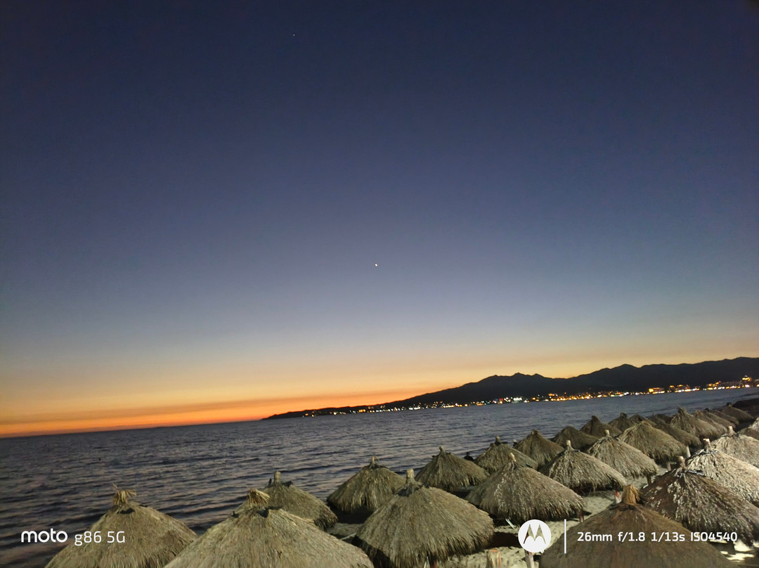 瓦雅塔桑巴全包酒店主图