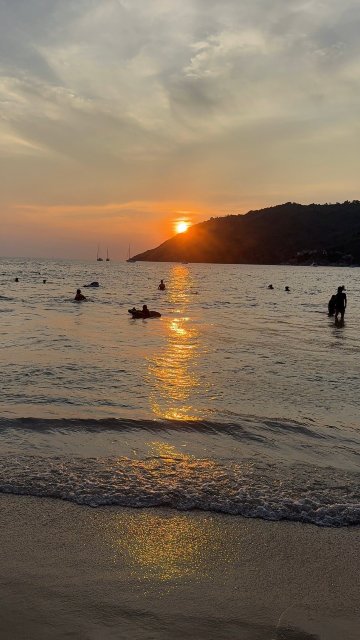 奈汉海滩度假村-旅行者