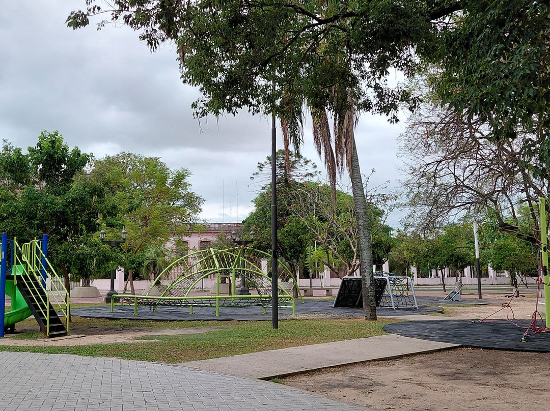 Plaza de La Cruz-科连特斯必去景点