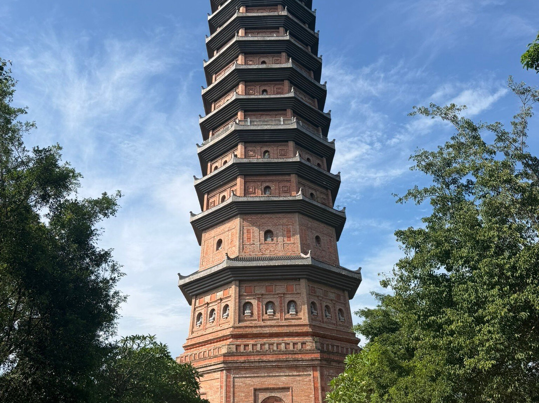 Bai Dinh Pagoda-Gia Sinh必去景点