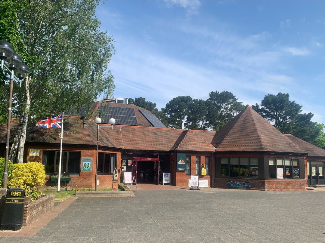 The Barrington Arts and Community Centre-Ferndown必去景点
