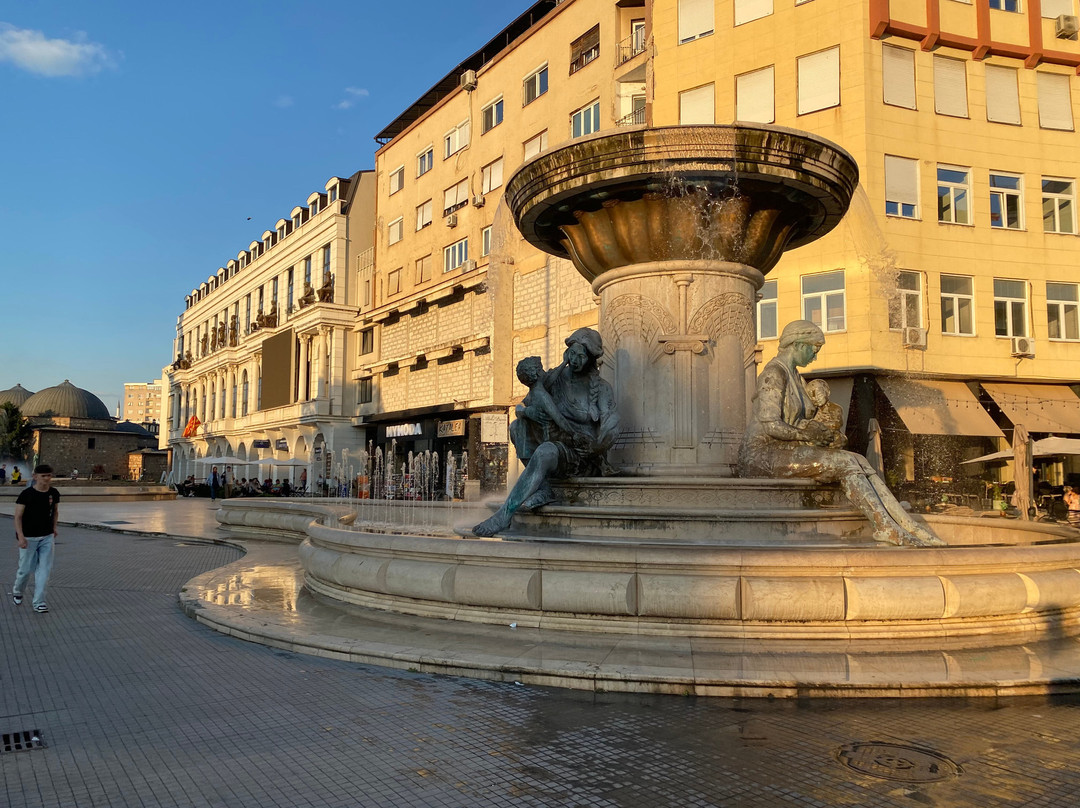 Fountain of the Mothers of Macedonia-斯科普里必去景点