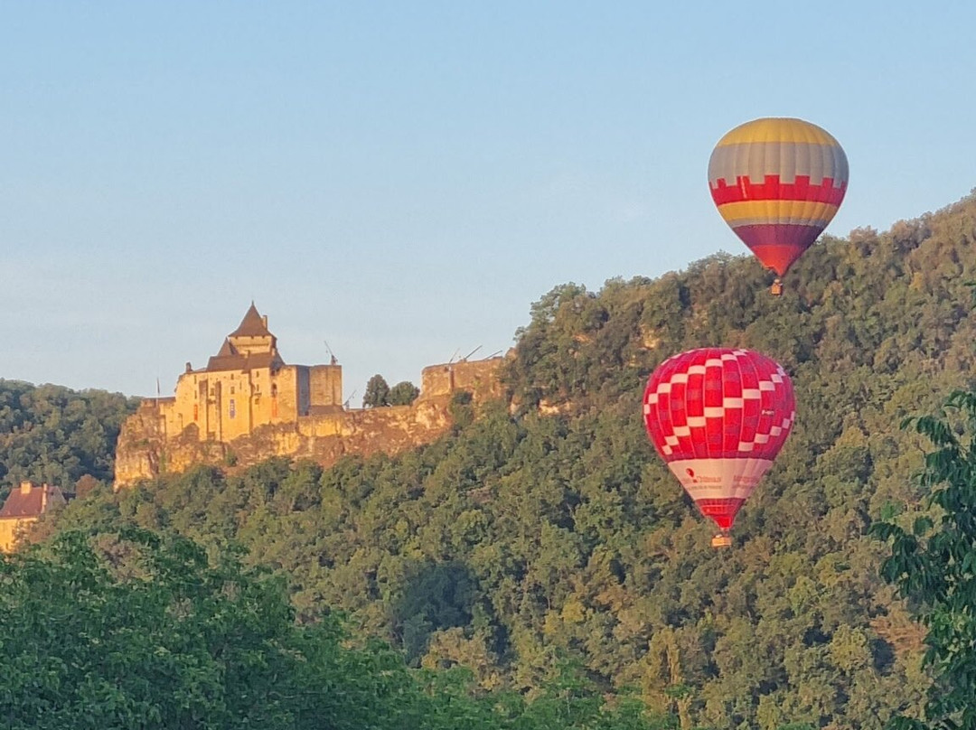 Montgolfiere et Chateaux-贝纳克和卡泽纳克必去景点