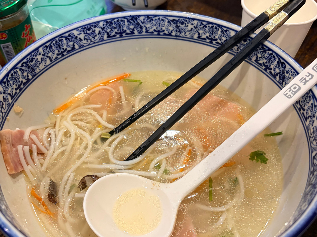 像当地人一样吃：上海夜间美食之旅-上海市必去景点
