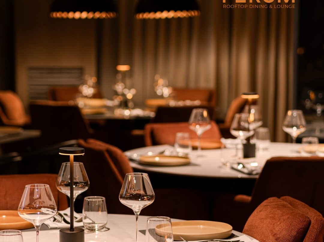 FORUM Rooftop Dining & Lounge