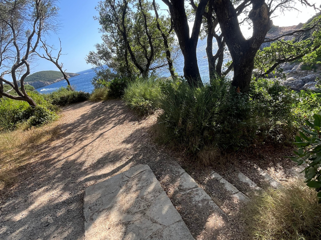 Limni Beach-Paleokastritsa必去景点