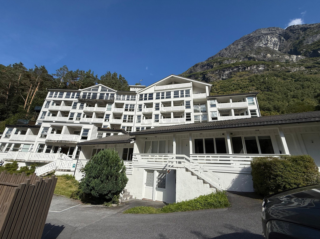 格兰德峡湾酒店主图