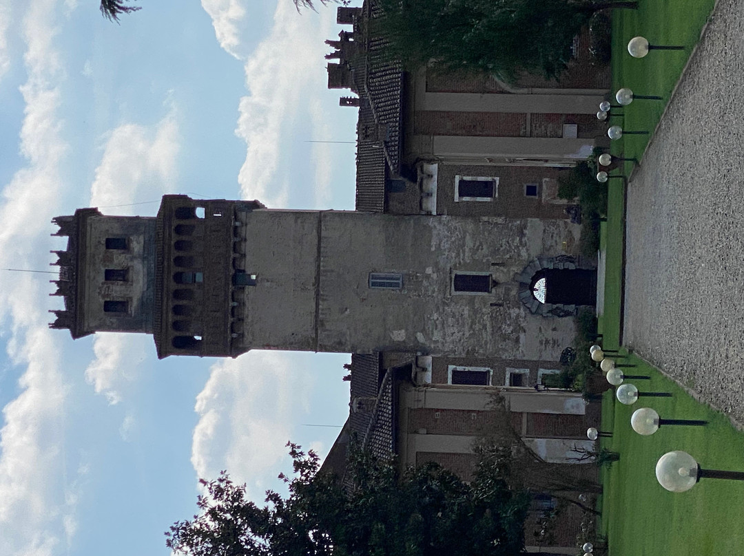 Castello Di Chignolo Po-Chignolo Po必去景点