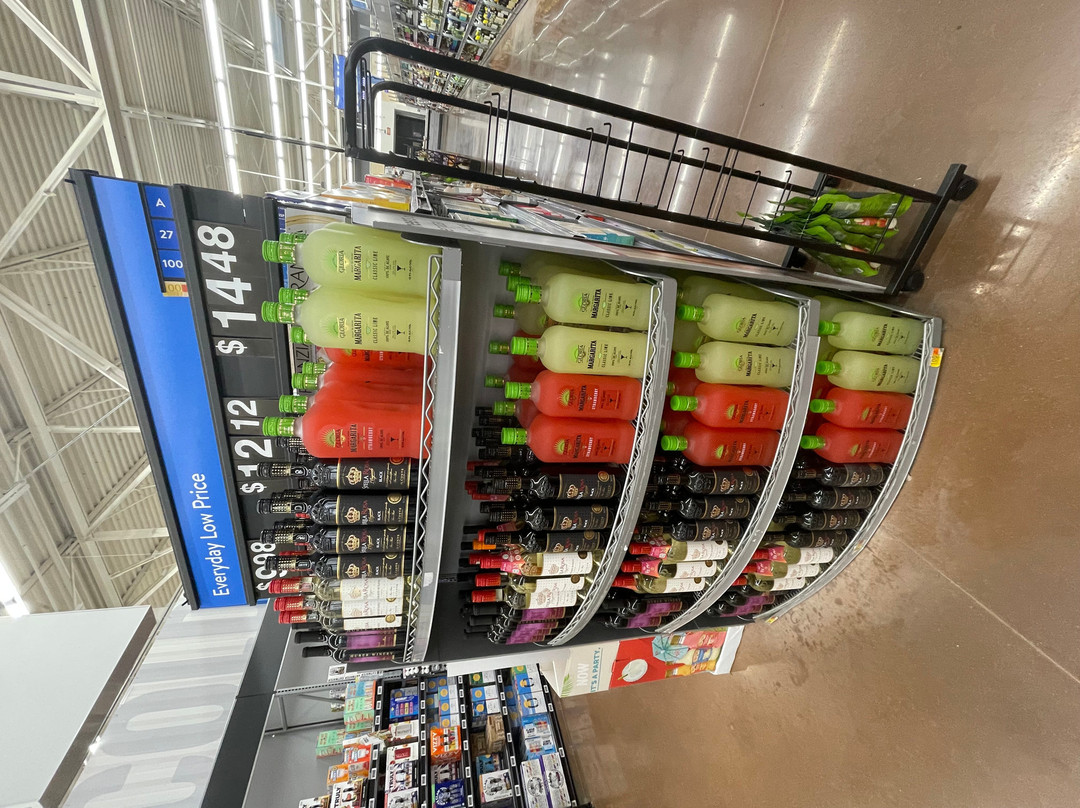 Walmart Supercenter-Newburgh必去景点
