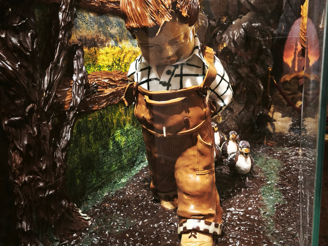 Aj Chocolate Sculpture Museum-特拉凯必去景点