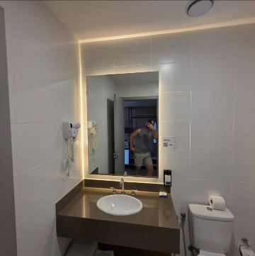 古里提巴机场斯拉维耶罗酒店-旅行者