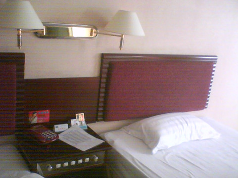 中山假日酒店主图