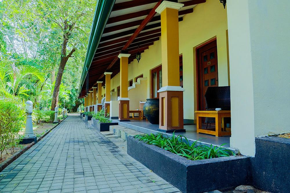 Miridiya Lake Resort