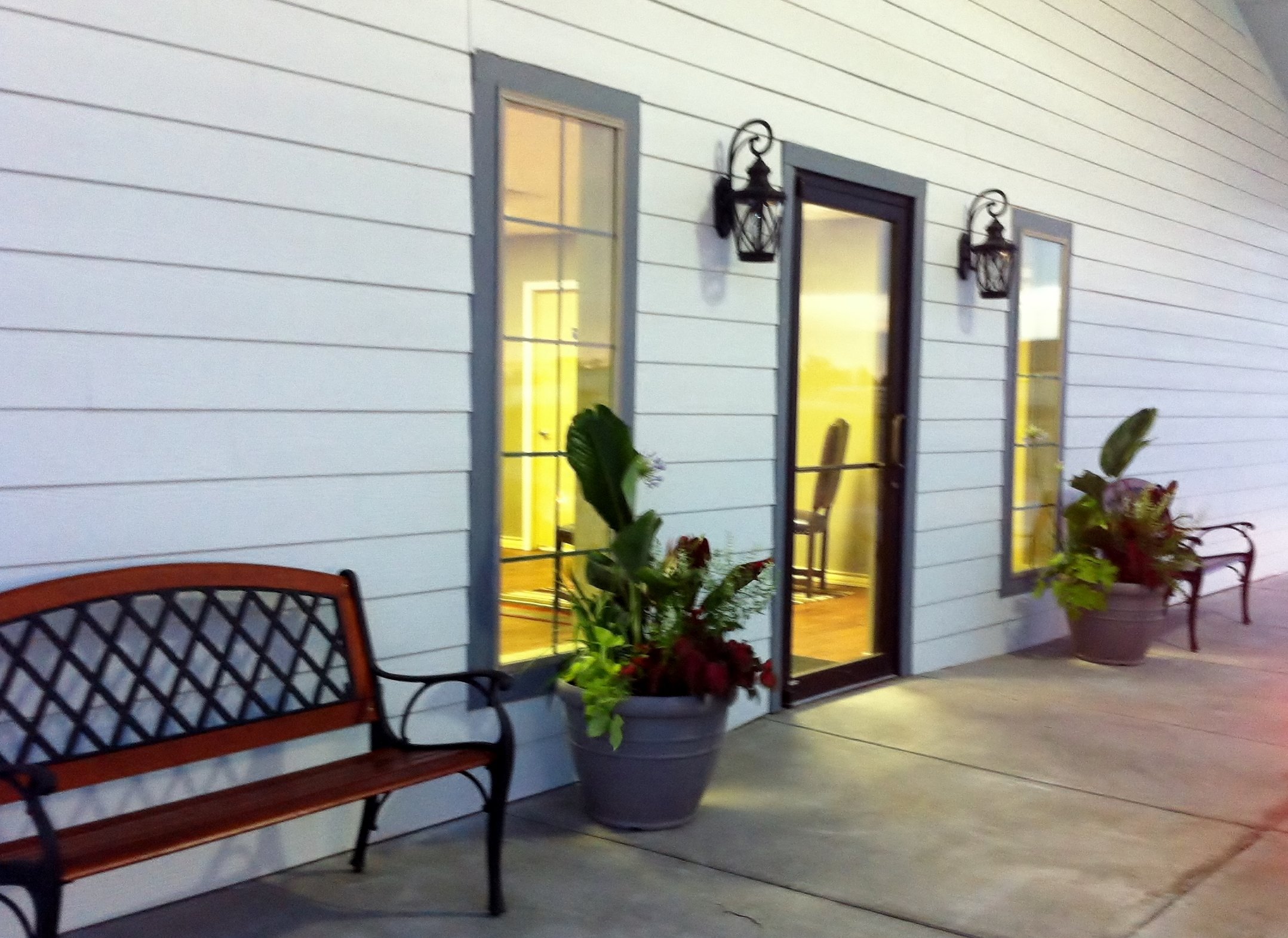Southern Inn & Suites-官方