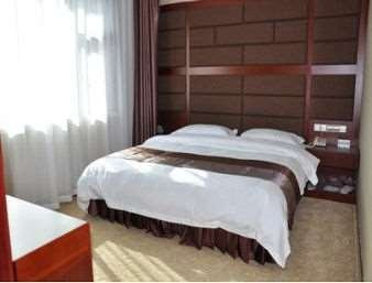 合作8酒店盛世聚宝店