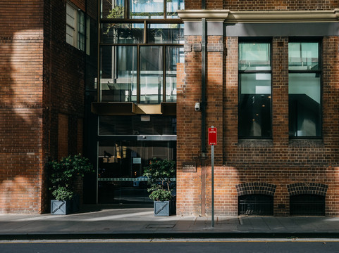 奥德酒店的老克莱尔酒店主图