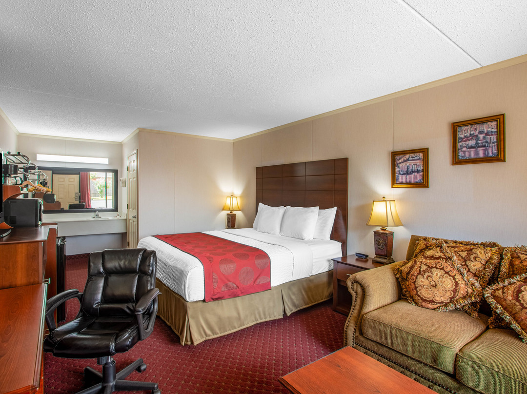 Ramada by Wyndham Branson