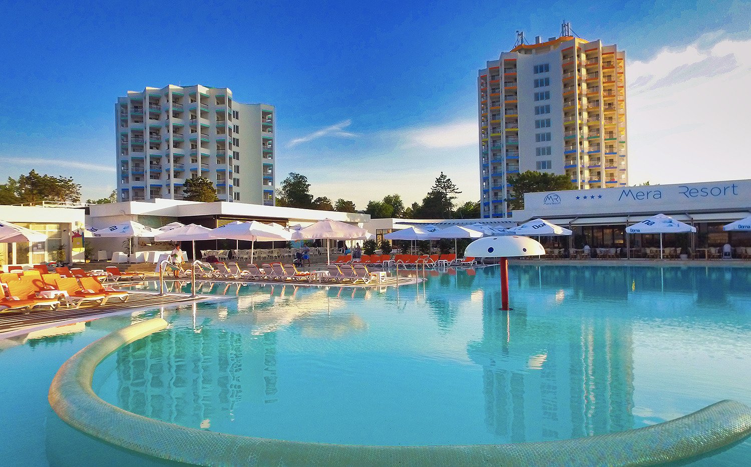 Mera Resort-官方