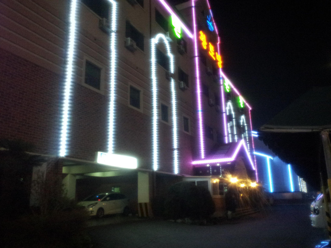 Bukmyon Hwangtobang Hot Spring