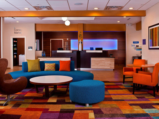 Fairfield by Marriott Inn & Suites Houston Hobby Airport主图