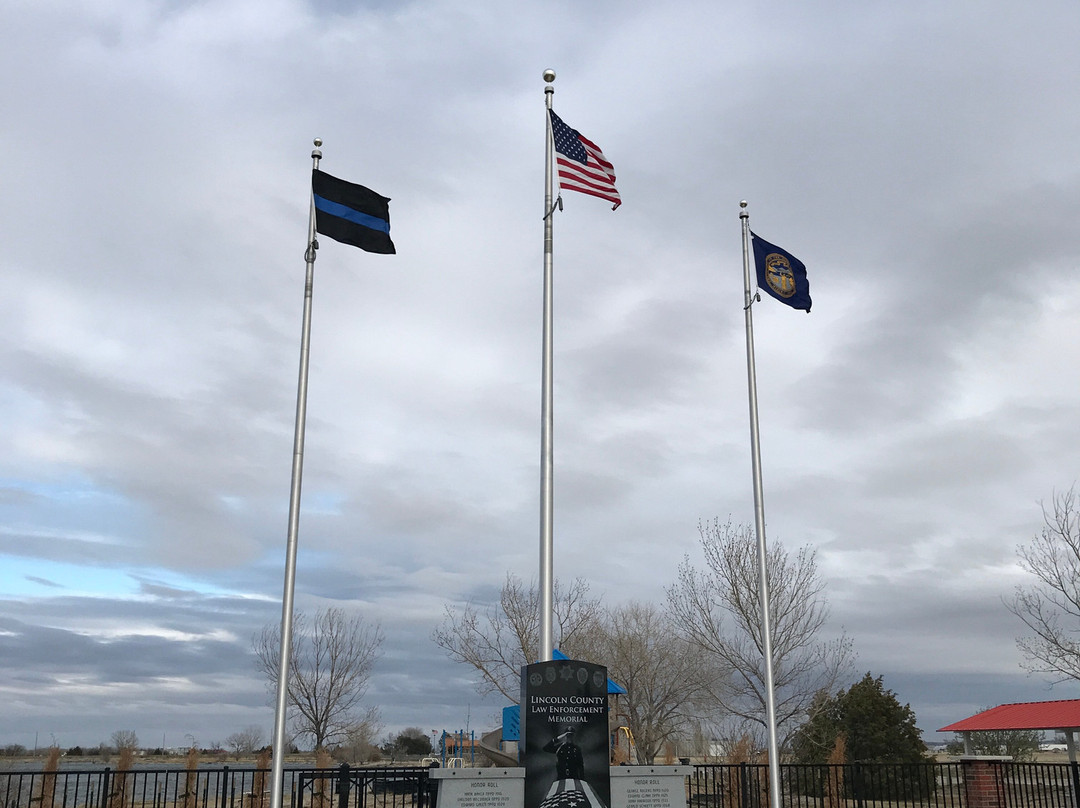 Lincoln County Law Enforcement Memorial景点图片